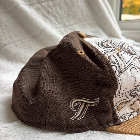 New Era 59Fifty Toronto Blue Jays Fitted Cap Brown Tan Graphic Print Size 7 1/4 - Picture 8 of 10